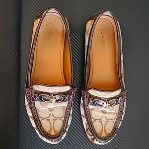Womens Coach Printed Flat Loafers Size 8.5